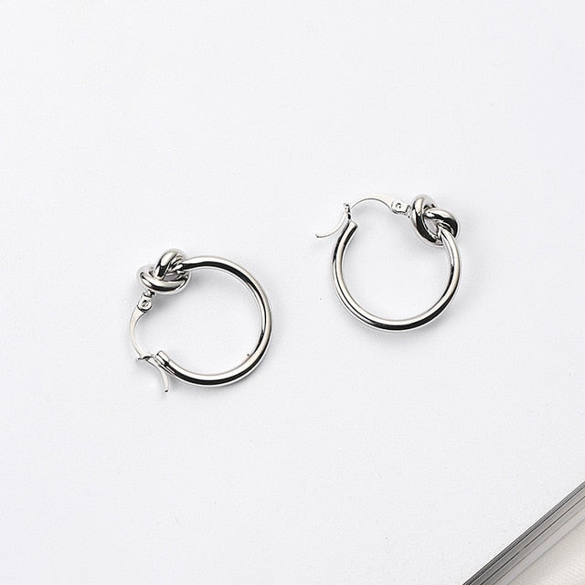 Classic Knot Earring