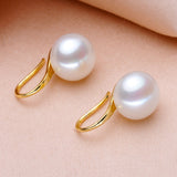 Simple Pearls earrings